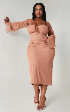 Maternity and Party Fashion: Essential Dresses for Every Occasion 3 Plus Mauve Mesh Ruched Bust Sleeve Detail Midi Dress