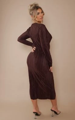 Chocolate Plisse Wrap Midi Dress -US Dresses Sales Store 67a3bba2844a7a2d60e6920dc15179be5953912e cnc1131 2