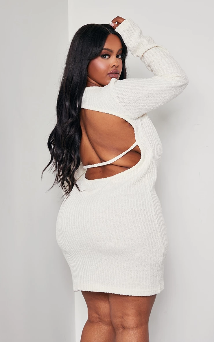 Plus Cream Textured Laddered Cut Out Back Bodycon Dress 6 Plus Cream Textured Laddered Cut Out Back Bodycon Dress - Image 4