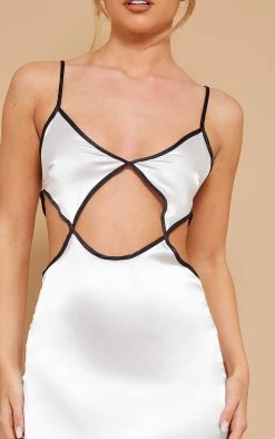 Silver Waist Cut Out Strappy Satin Midaxi Dress -US Dresses Sales Store 7d4195fa12628ce522f4e775a116b73fd0802244 cnd0611 4