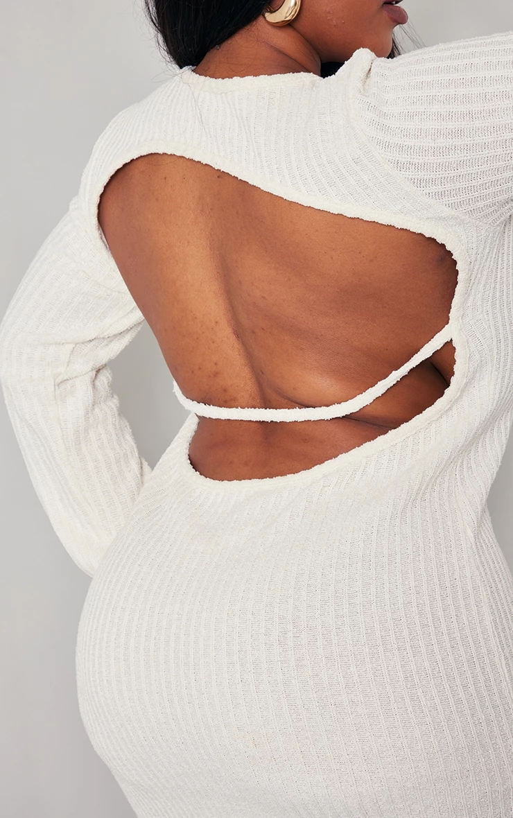 Plus Cream Textured Laddered Cut Out Back Bodycon Dress 5 Plus Cream Textured Laddered Cut Out Back Bodycon Dress - Image 3