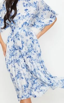 Pastel Blue Floral Print Open Back Pleated Midi Dress -US Dresses Sales Store ee56ddbe168122f4098d816fd3c9f7159d901444 cmh3300 4