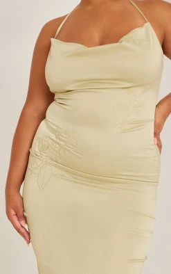 Plus Green Halterneck Satin Embroidered Maxi Dress 10 Plus Green Halterneck Satin Embroidered Maxi Dress -US Dresses Sales Store f621de843d99bd6a618d7bf528e225cff17e25b5 cne0714 4