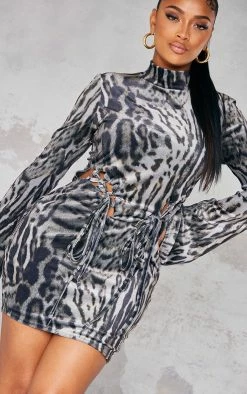 Shape Khaki Animal Print Velvet Lace Up Bodycon Dress -US Dresses Sales Store f999fc96a50603ab863af978d74a25d533bec9f4 cnb2700 4