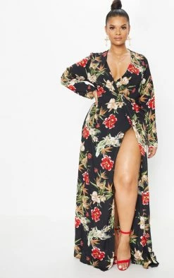 Plus Black Floral Twist Front Maxi Dress